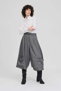 Taylor Between Shirt