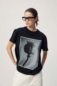 Gregory Amor Tee Black