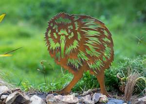 Staked Garden Art: Kiwi