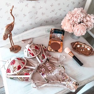 Products: Bras and Briefs in Auckland Dell'Amore Bridal