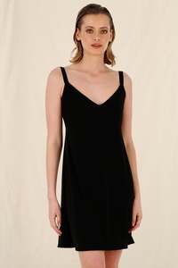 Accessories: SLIP UP Slip