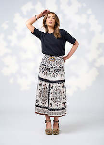 Loobies Story: Mica Tee