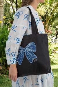 Coop: The Bold & The Bowtiful Bag