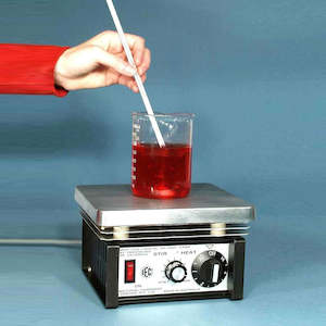 Hotplate / Magnetic Stirrer with Simmerstat Control