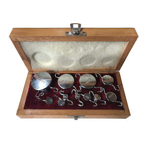 Mass Set Metric Total 505g