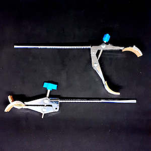 Retort Equipment: Retort Clamp with Cork-Lined Jaws