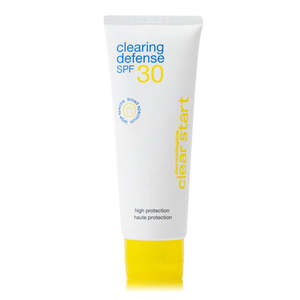 Daylight Defense: clearing defense spf30