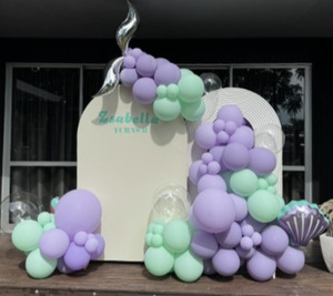 Backdrops Walls Signage: Luxe double arch with balloon garland