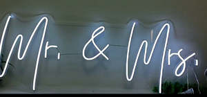 Numbered Led Lights: Mr & Mrs Neon Light