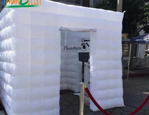 Photo Booths: Photo booth led tent