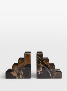 Gift Guide: TURNI BOOKENDS