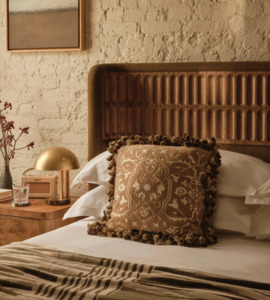 Furniture: SILVANUS SQUARE CUSHION