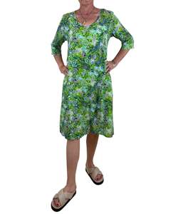Sale: viscose paisley Vneck dress - juliette