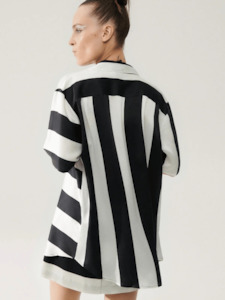 Sets: Short Sleeve Boyfriend Shirt in Puffin Stripe