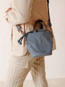 Saint Rue 22: Bolsos Cuarzo Azul