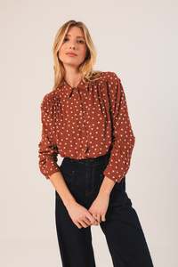 Work: Camisa Bea Terracota