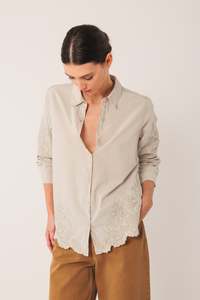 Work: Camisa #385 Piedra