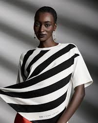 Pomw25sale: T Shirt Meryl