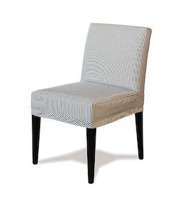 Astrid dining chair