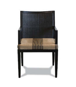 Delta dining chair with Arms