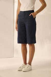 Lania Hayden Short / LA3881  ------(2 Colours)