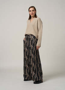 Madly Sweetly Weekender Sweater / MSK2535