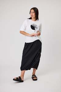 Duo: Duo Paige Tee / DU30167  (2 Colours)