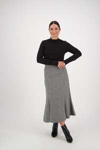 Skirts: Vassalli Mid Length Fluted Skirt / 7055W