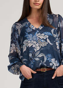Garments: Loobie's Story Casella Top / LS3258