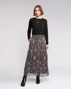 Garments: Knewe Milan Skirt / K4035