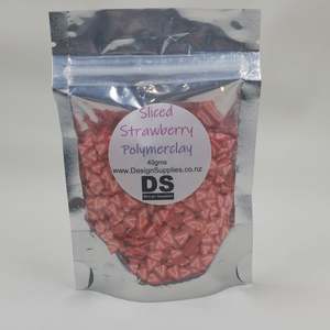 Polymerclay: Polymer Clay - Sliced Strawberries