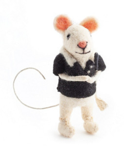 Tiny Animals: Golfing Mouse