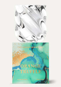 The Aromatherapy Co: Festive Favours LE 100g Candle - Orange Truffle