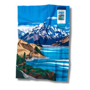 Gifts: Mt Cook, Lake Pukaki Tea Towel