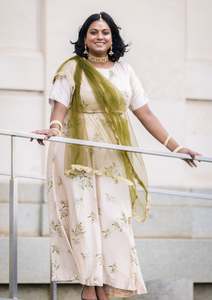 Womens Rentals: Olive Garden Lehenga