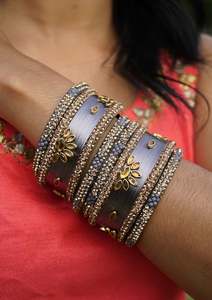 Grey Bangles Set