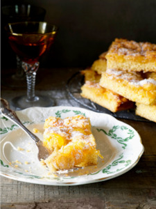 Baking: Lemon Curd Krummeltorte Slice