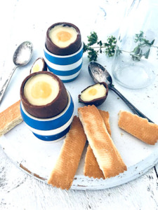 Cheesecake Filled Chocolate Easter Eggs