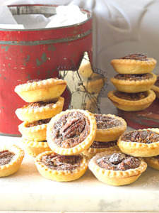 Desserts Sweets: Pecan Tartlets