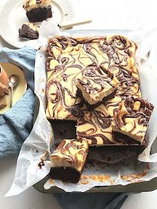 Desserts Sweets: Chocolate Nutella Cheesecake Brownie Bars