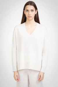 N.21 100% Cashmere Oversized High Low V Neck Terry