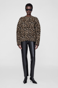 Knitwear: Sydney Crew Sweater Leopard