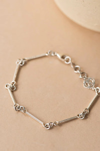 Jewellery: Clio Bracelet Silver
