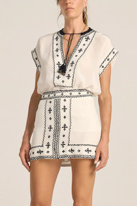 Oracle Top Black & White