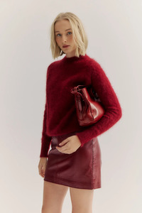Knitwear: Adele Cashmere Crew Neck Knit Merlot