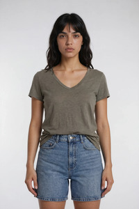 Tees: Lilith T-Shirt Tarmac