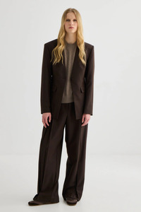 Bottoms: Invert Pleat Trouser Truffle
