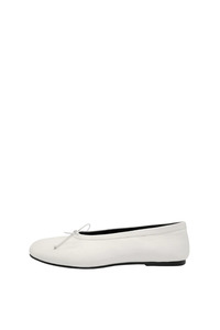 Lana Ballet Flat Bone Tumble