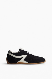 Retro Runner Black/ White