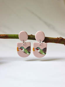 Hummingbird (preorder)